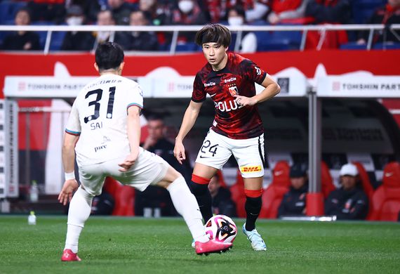 Nhận định soi kèo Kawasaki Frontale vs Urawa Reds lúc 17h00 ngày 21/5/2025